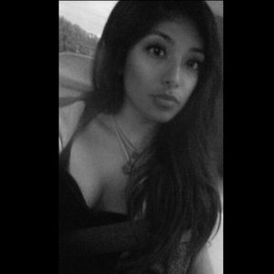 Meet your Posher, Leslie